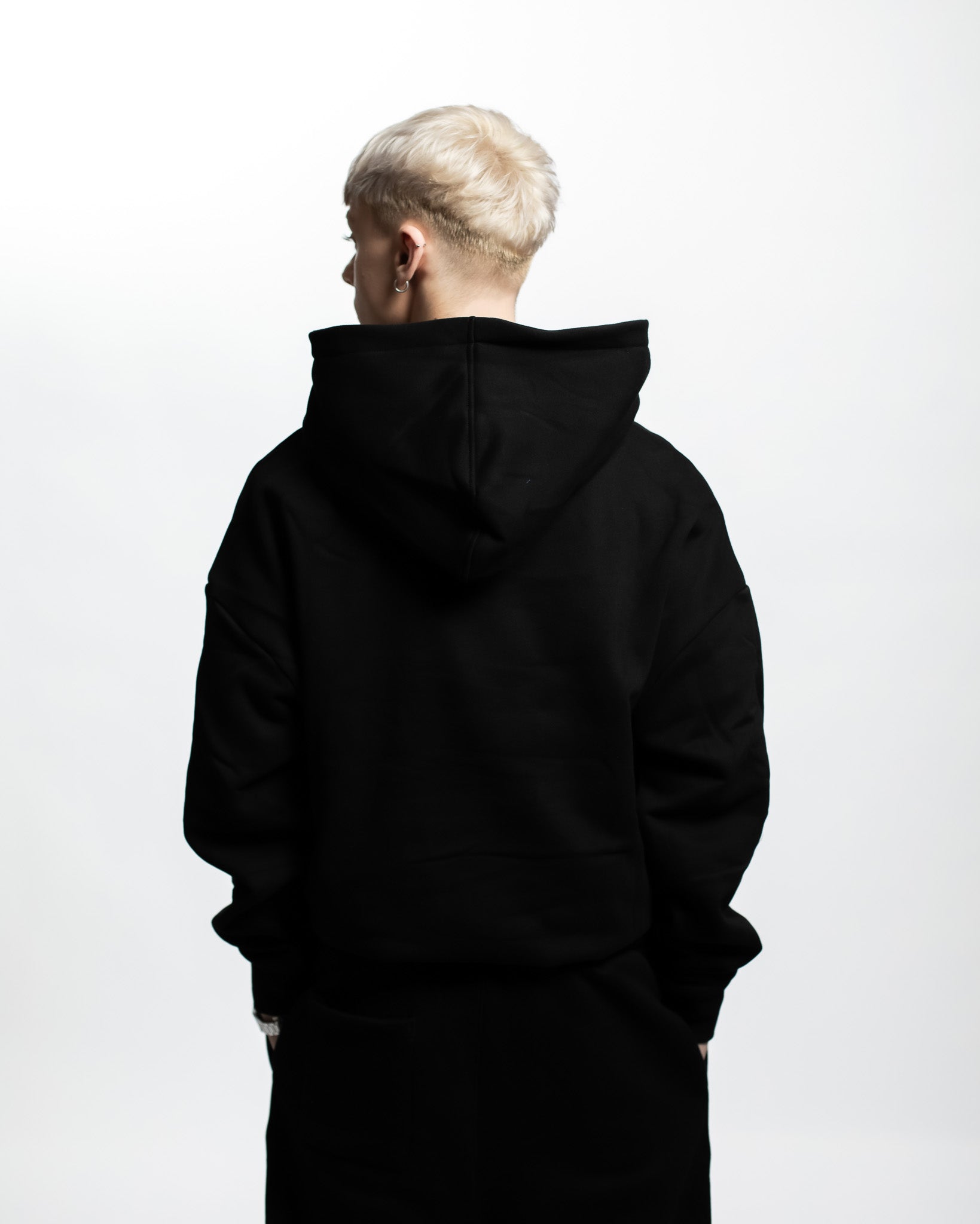 NAVOS - BLACK HOODIE