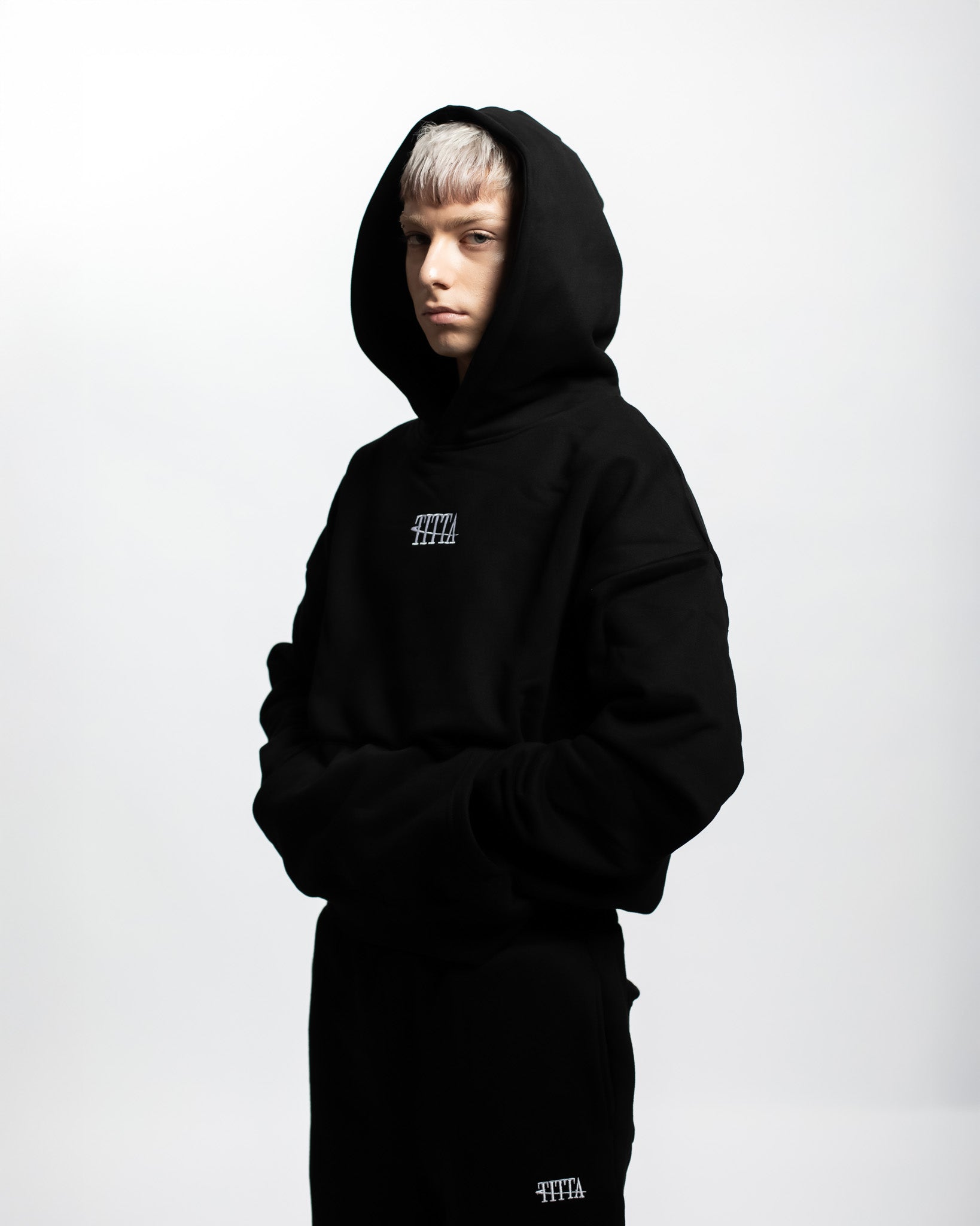 NAVOS - BLACK HOODIE